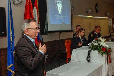 Gradonačelnik Batinić DVD Ivancu uručio donaciju od 60.000 € za asfaltiranje vatrogasnog dvorišta